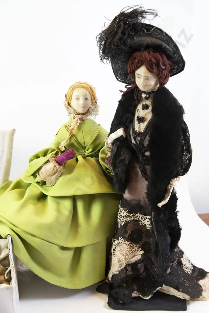 Vintage Dolls Image 1++