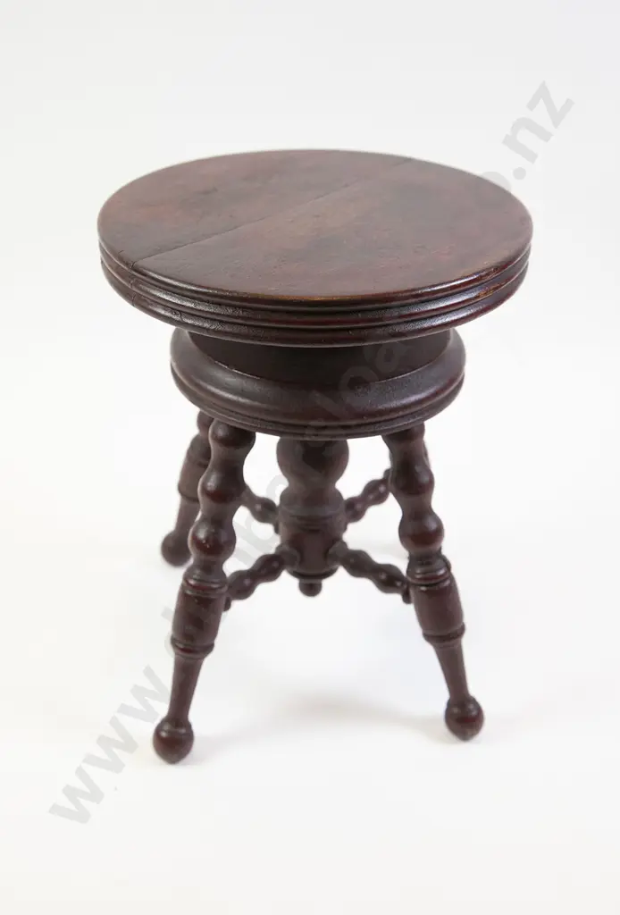 Small Revolving Piano Seat Model Image 1++