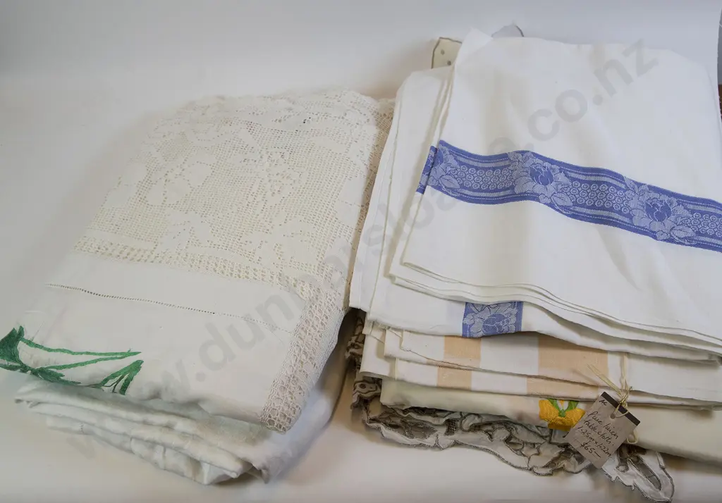Selection Various Vintage Linens Image 1++
