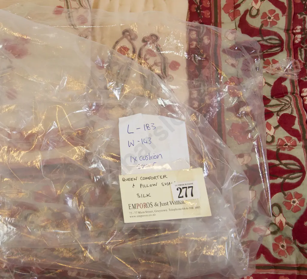 Single Silk Comforter & Pillow Sham Image 1++
