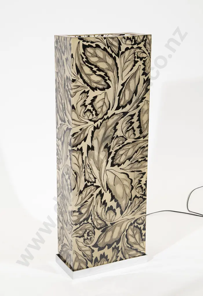 Modern Printed Resin Standard Lamp Image 1++