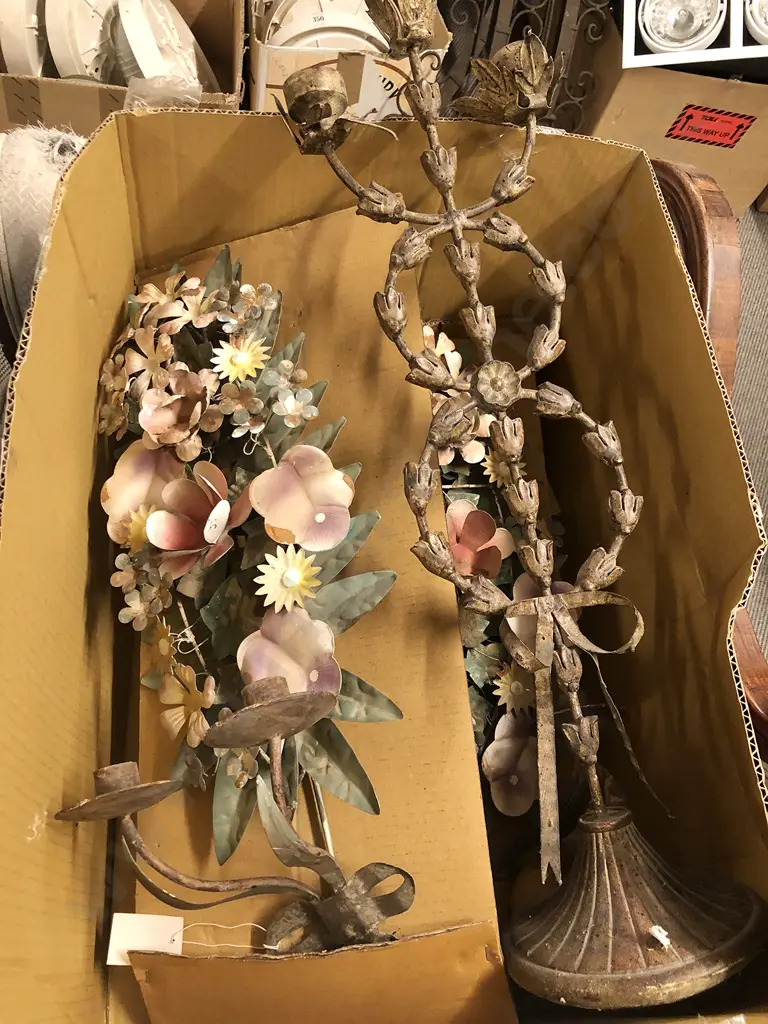 New Pair Floral Metal Candle Sconces & Stand (Af) Image 1++
