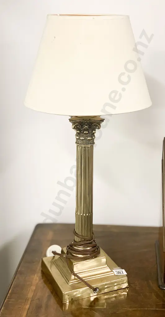 Brass Corinthian Column Table Lamp Image 1++