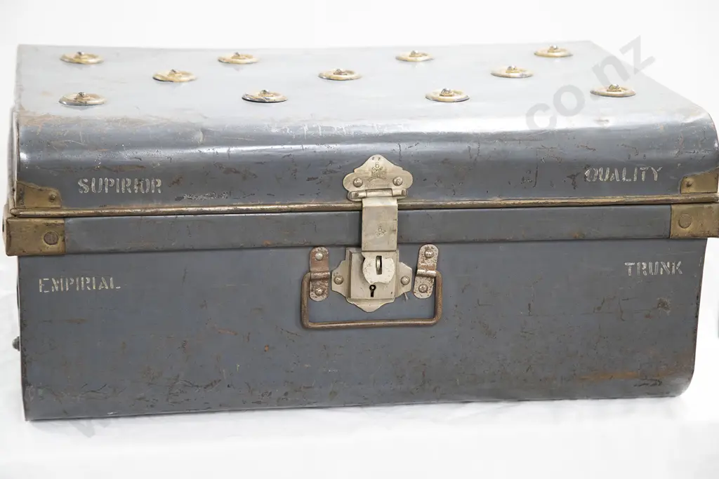 Vintage Tin Travel Truck Image 1++