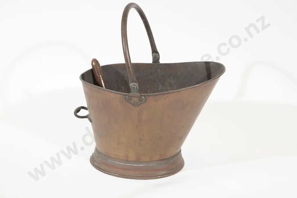 Victorian Copper Coal Bucket Image 1++