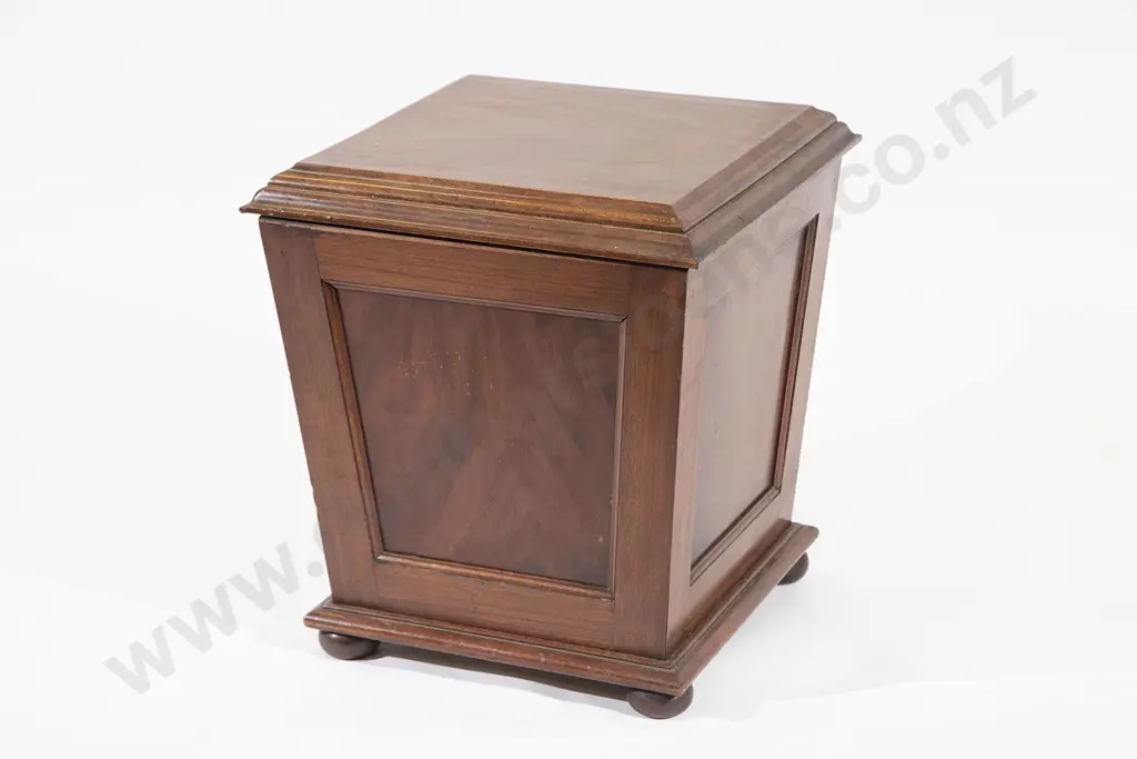 WMIV Mahogany Cellaret Image 1++