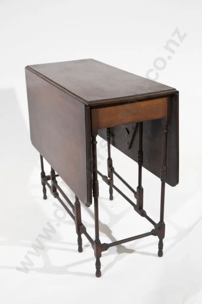 Edwardian Mahogany Spider Leg Drop Leaf Table Image 1++