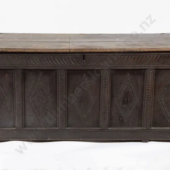 Early C18th Oak Coffer (faults)