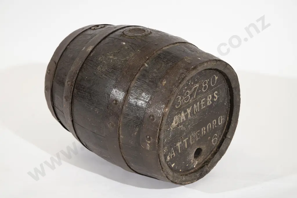 Coopered Oak Barrel Image 1++