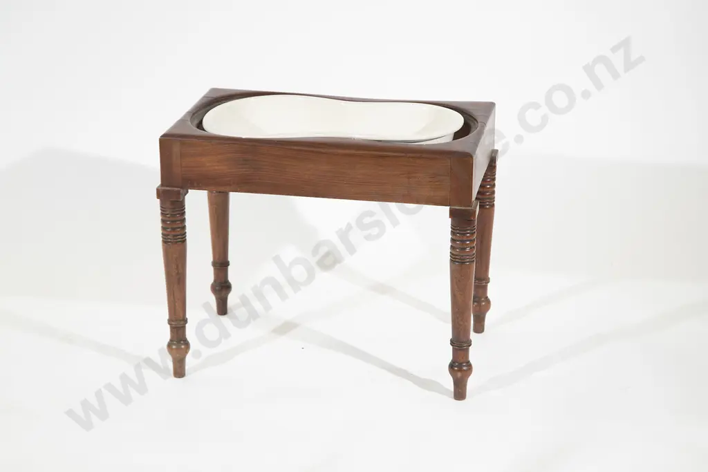 Victorian Mahogany Bidet with ceramic liner Image 1++