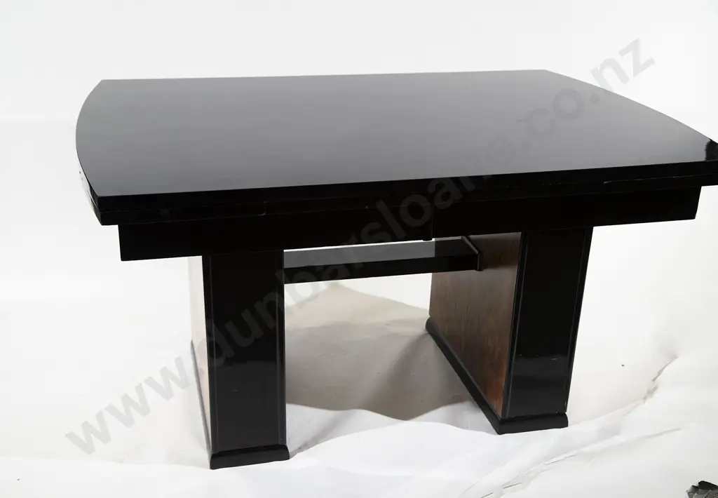Art Deco Black Lacquered& Walnut Pull-Out Dining Table and Four Chairs Image 1++