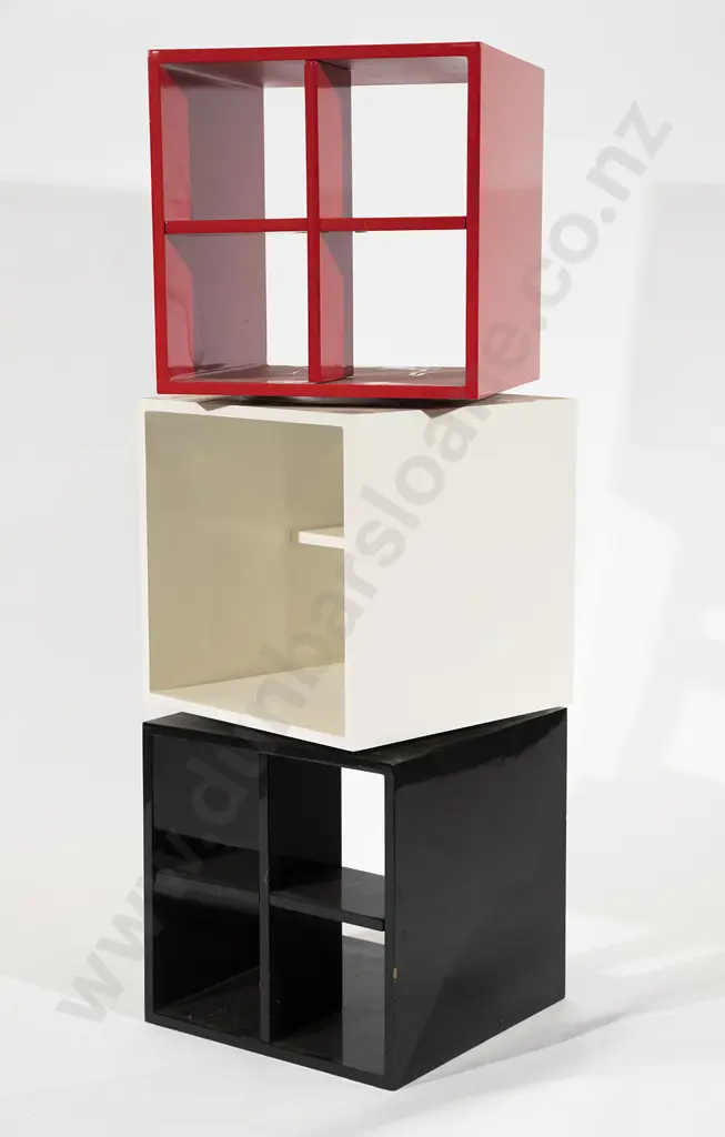 Three Division Revolving Red/White and Black Storage Unit Image 1++