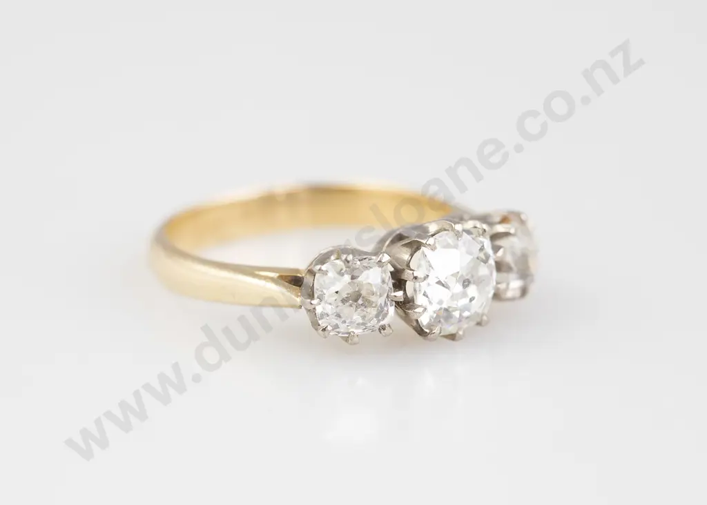 18ct Three Stone Diamond Bridge Ring Image 1++