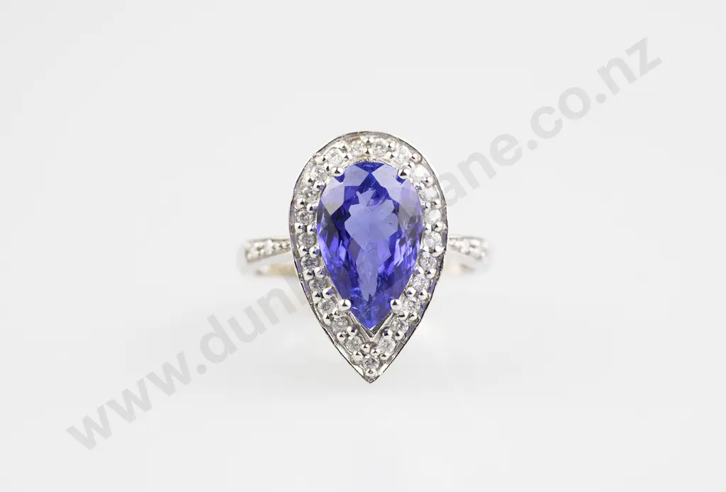 14ct White Gold 28stone Tanzanite and Diamond Cluster Ring Image 1++