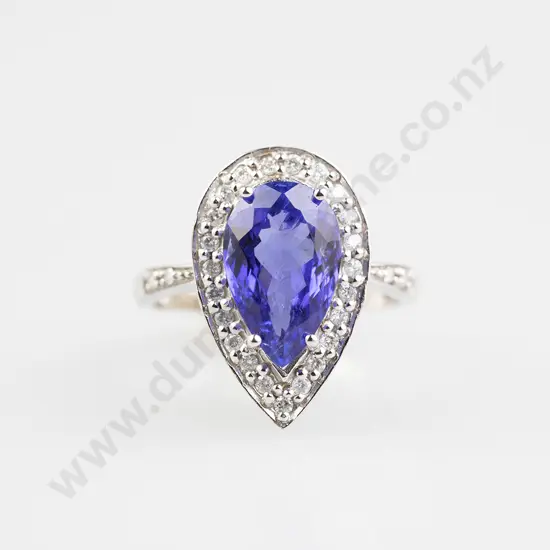 14ct White Gold 28stone Tanzanite and Diamond Cluster Ring