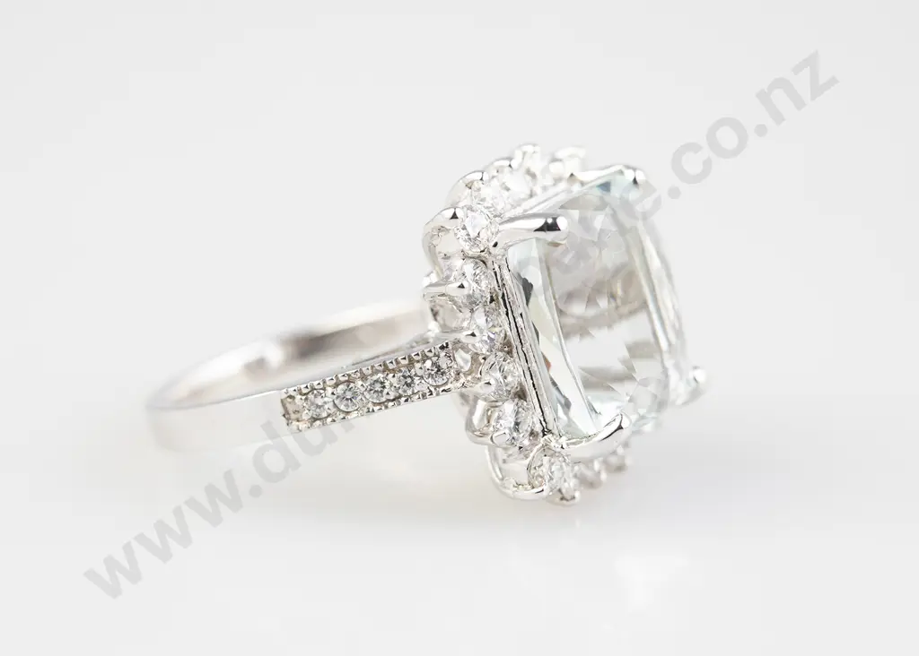 14ct 27stone Aquamarine and Diamond Cluster Ring Image 1++