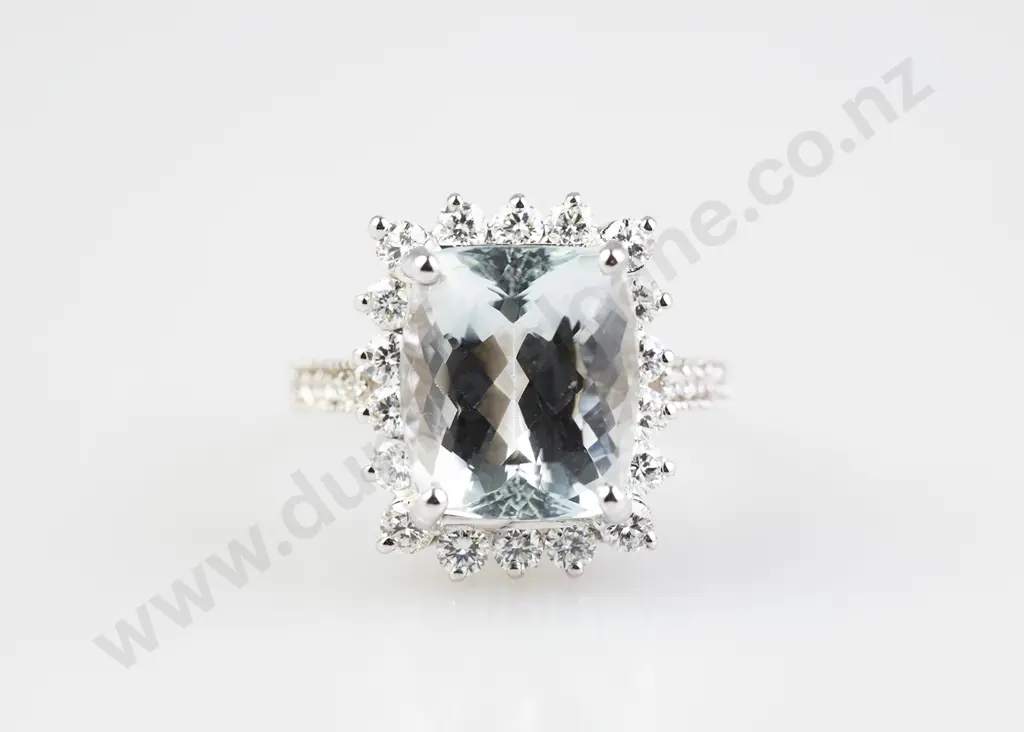 14ct 27stone Aquamarine and Diamond Cluster Ring Image 1++