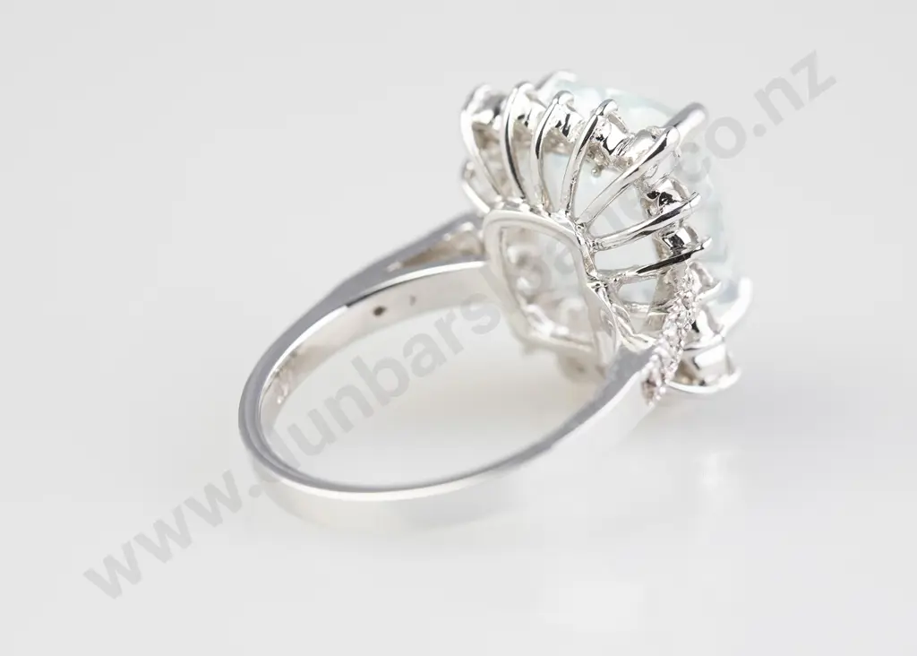 14ct 27stone Aquamarine and Diamond Cluster Ring Image 1++
