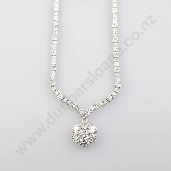 18ct 145 Stone Diamond Necklace Pendant