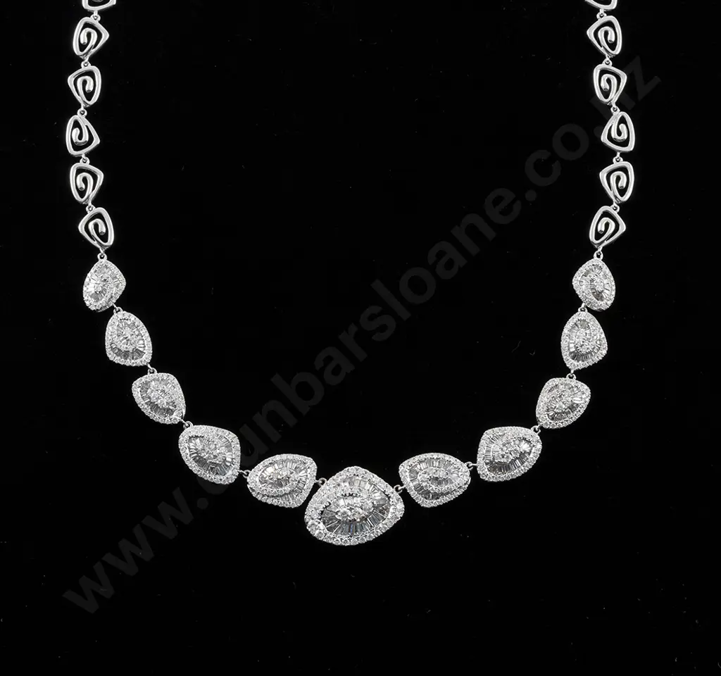 18ct White Gold Modern Design 625stone Diamond Necklace Image 1++