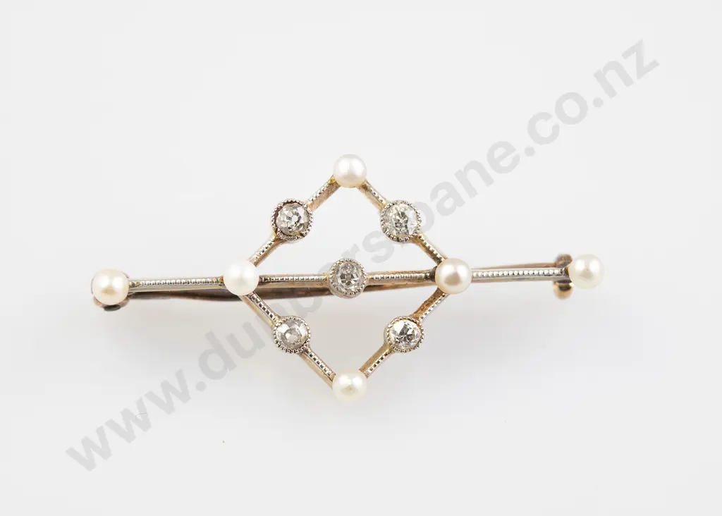Edwardian 18ct Eleven stone Diamond and Pearl Brooch Image 1++