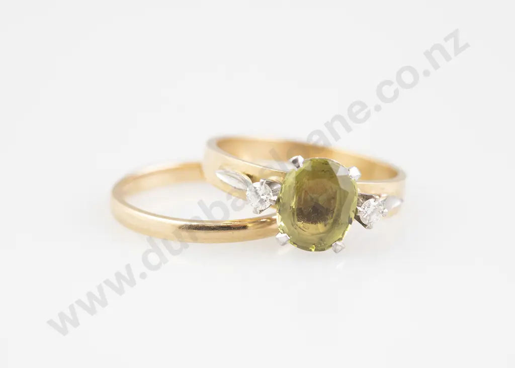 18ct Three Stone Green Sapphire and Diamond Bridge Ring Image 1++