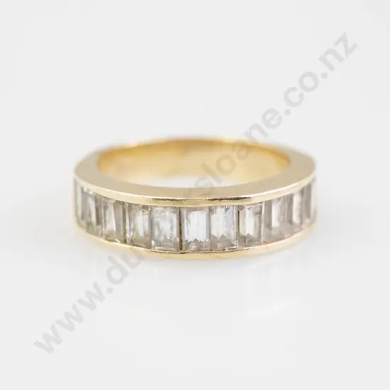 14ct Twelve Stone Diamond Band Ring