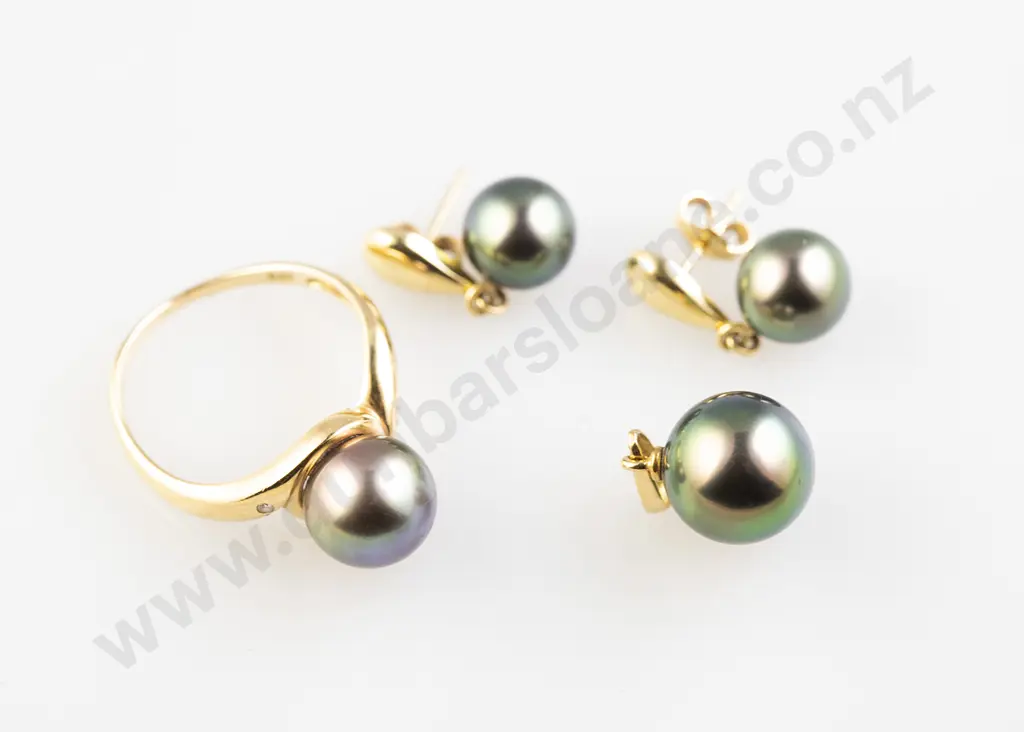 18ct Single Tahitian Black Pearl Ring Image 1++