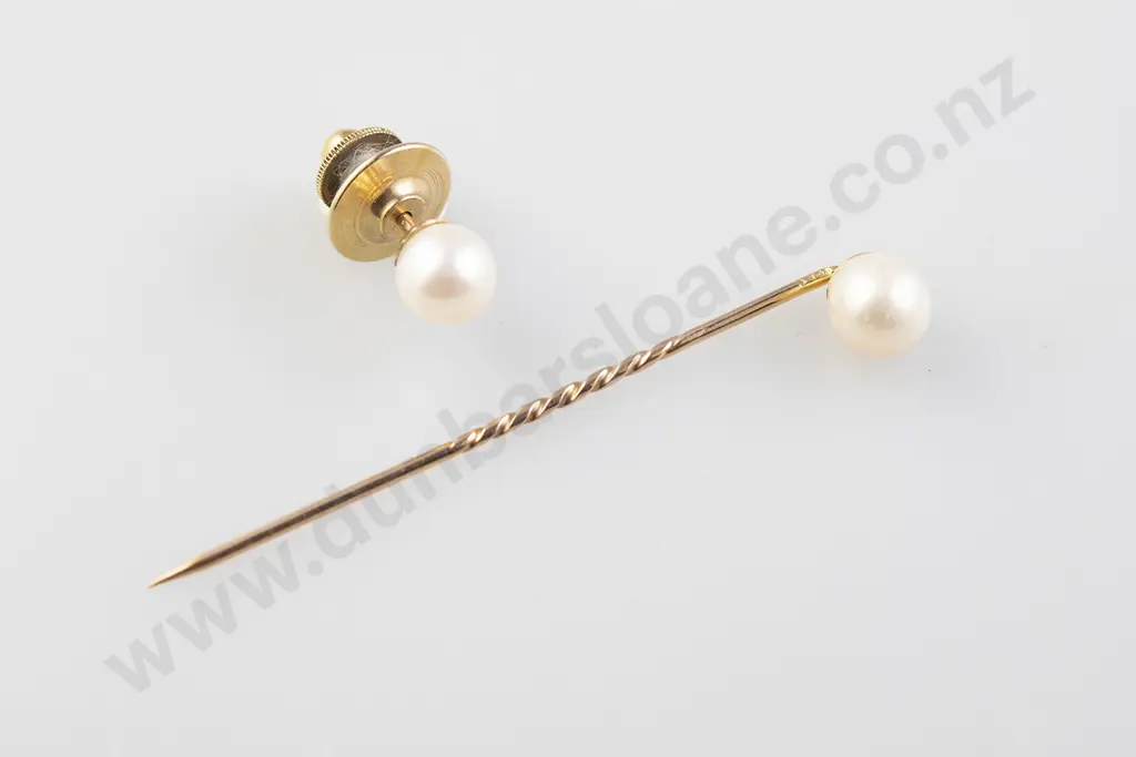 Edwardian 9ct Single Cultured Pearl Stick Pin Image 1++