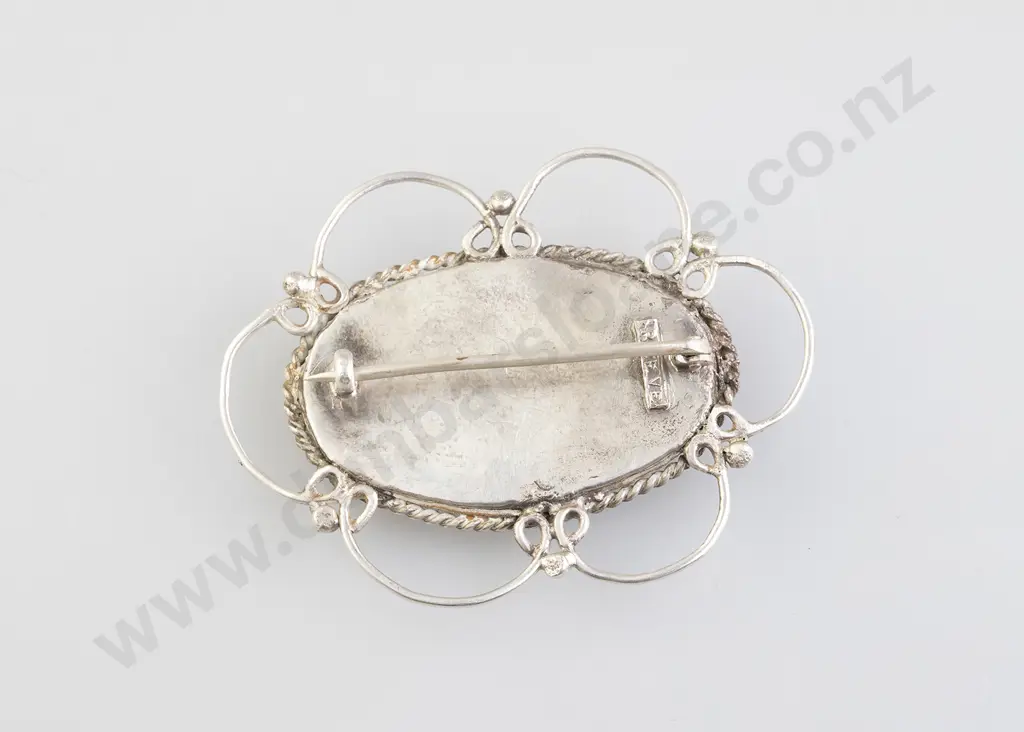 Elsie Reeve (NZ 1885-1927) S/S and Enamel Brooch Image 1++