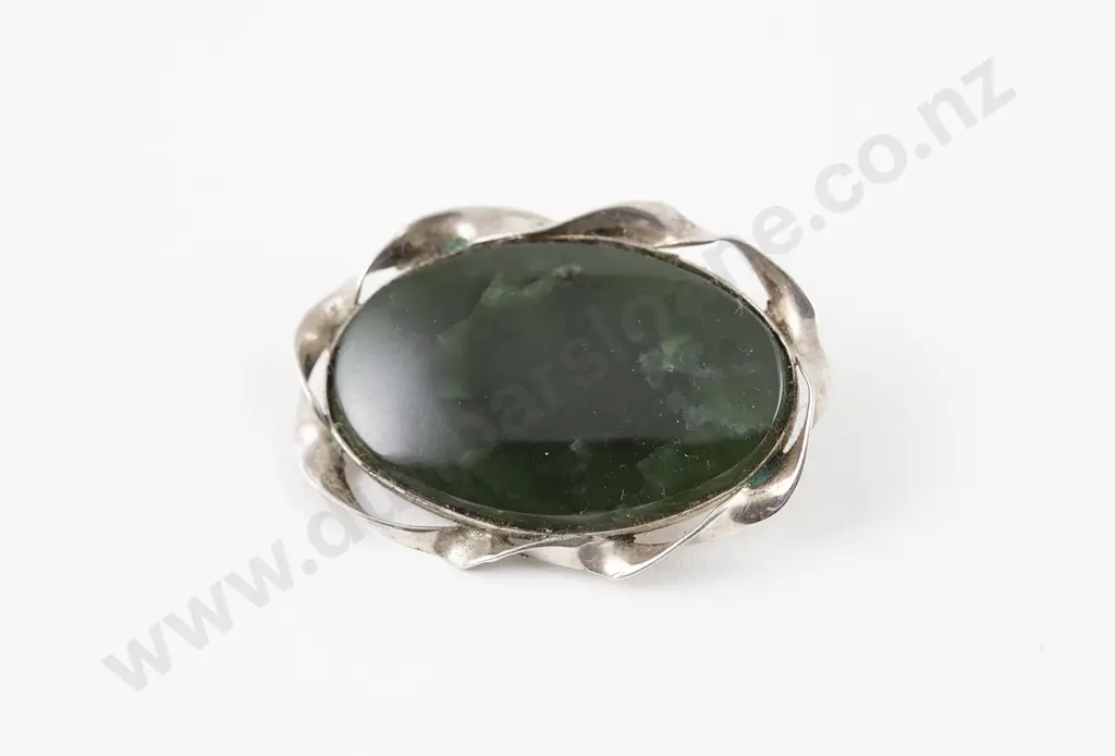 NZ Silver Horace Alfred Halling (1891-1975) Greenstone Brooch Image 1++