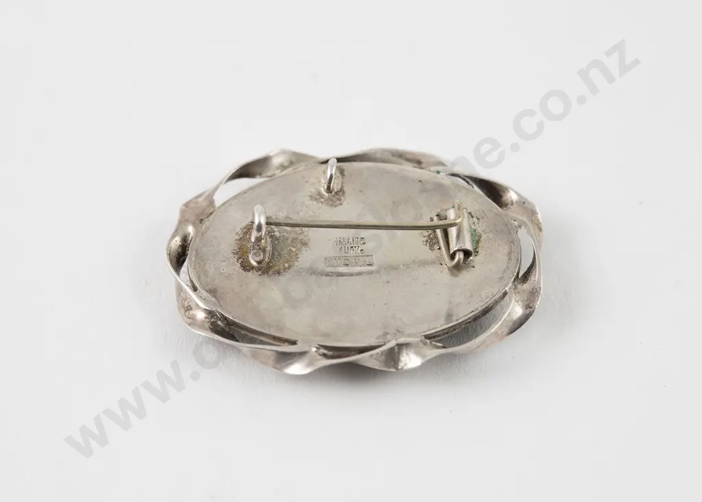 NZ Silver Horace Alfred Halling (1891-1975) Greenstone Brooch Image 1++