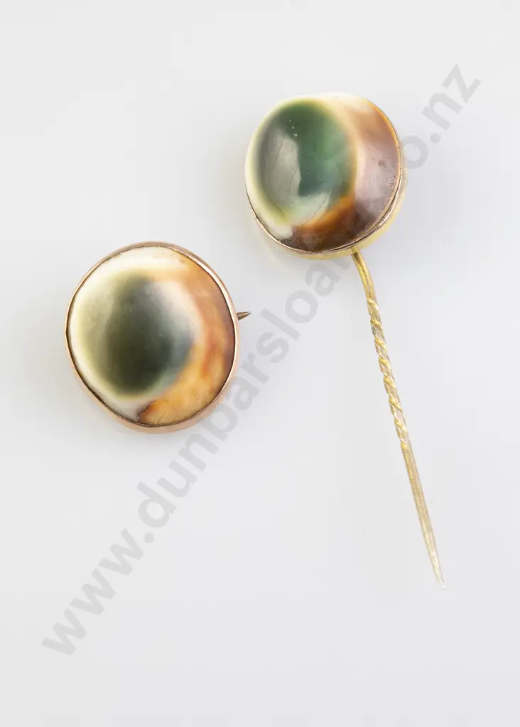NZ Colonial 9ct Mounted Cats Eye Stick Pin and Brooch Image 1++