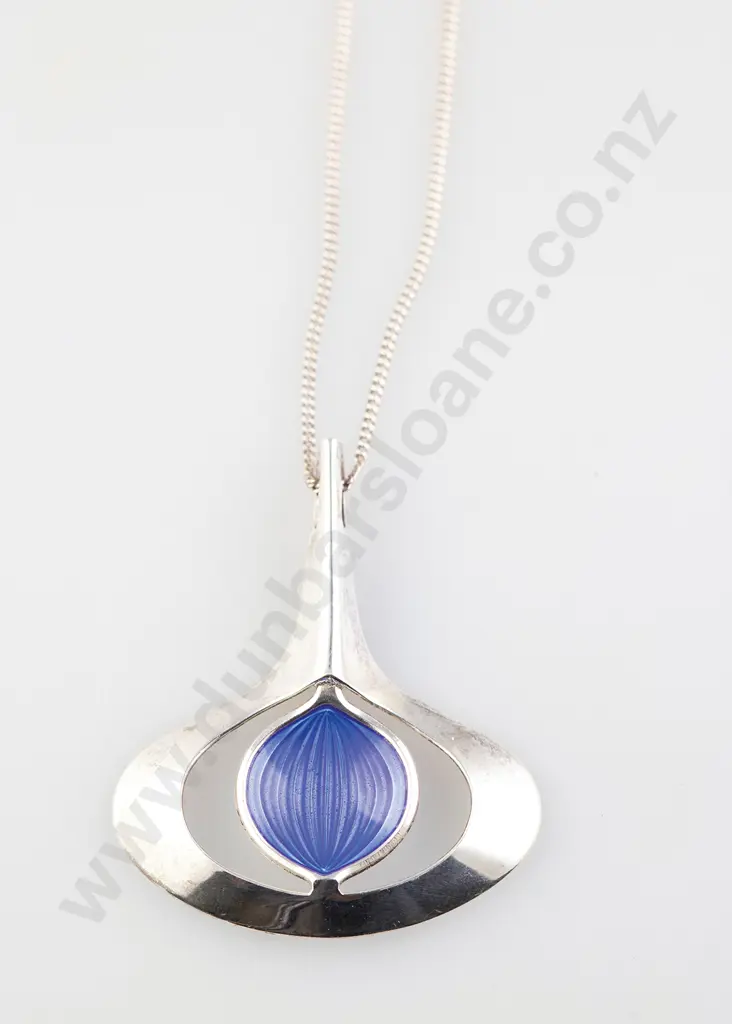 Mid C20th Norway .925 Sterling and Enamel Pendant Image 1++