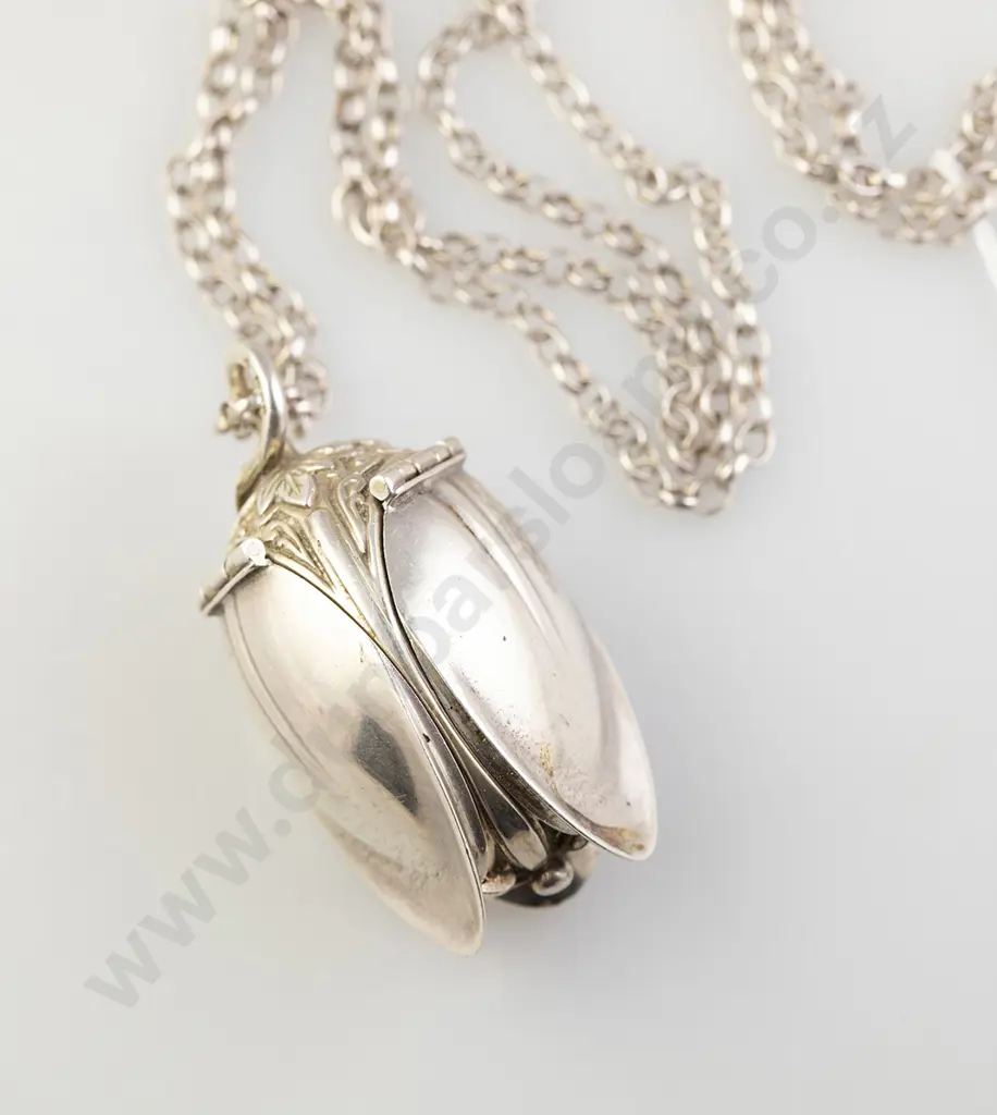 St James House Company S/S Spoon 'Form' Pendant Watch Image 1++