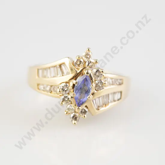 14ct 29 Stone Tanzanite and Diamond Cluster Ring