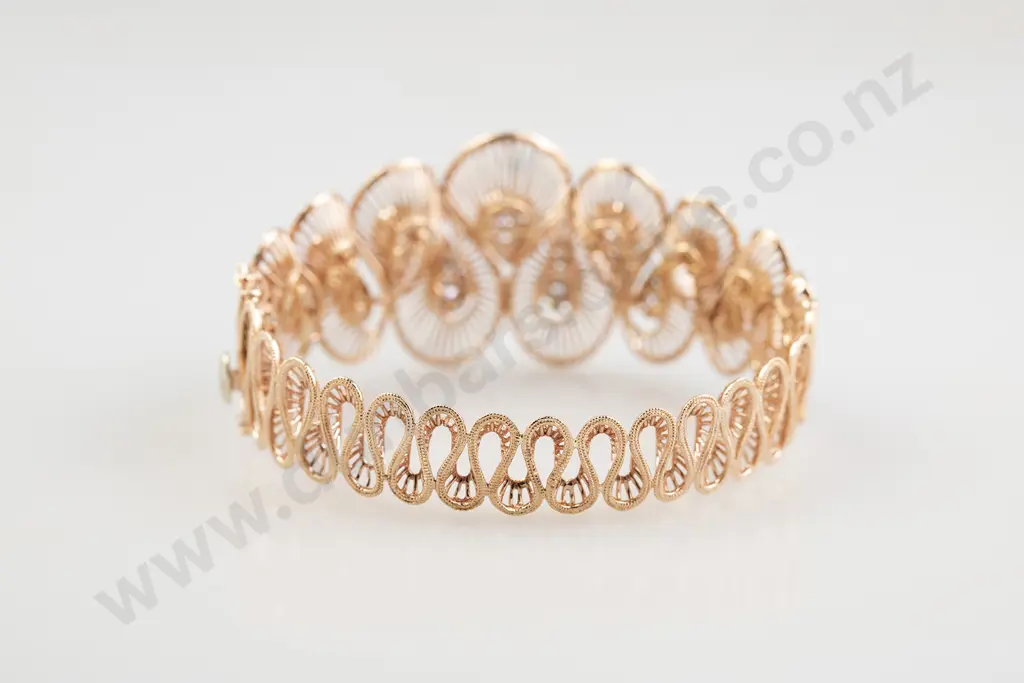 18ct Rose Gold 498 Stone Diamond Fancy Hinged Snap Bangle Image 1++