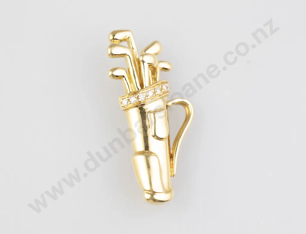 18ct Golfing Brooch Image 1++