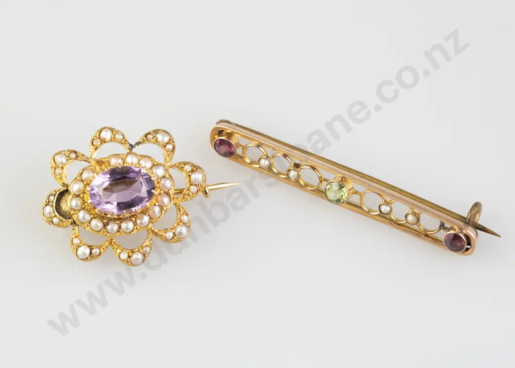 Two Early C20th 18ct and 9ct Brooches Image 1++