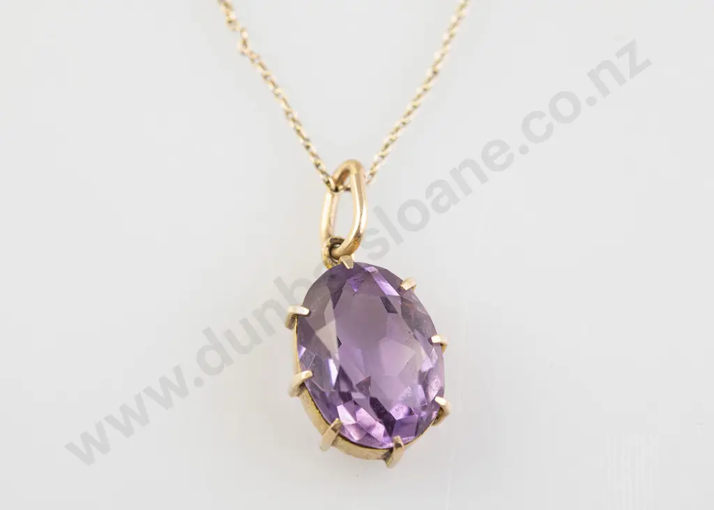 9ct Mounted Amethyst Pendant Image 1++