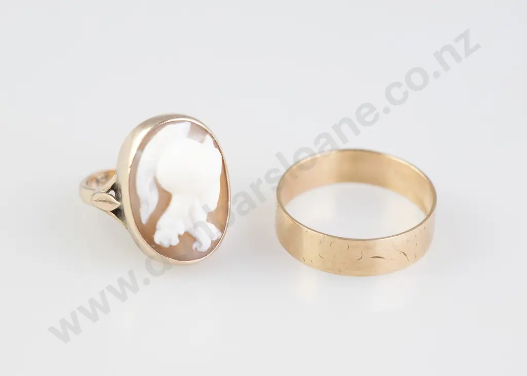 Late Victorian 9ct Cameo Ring Image 1++