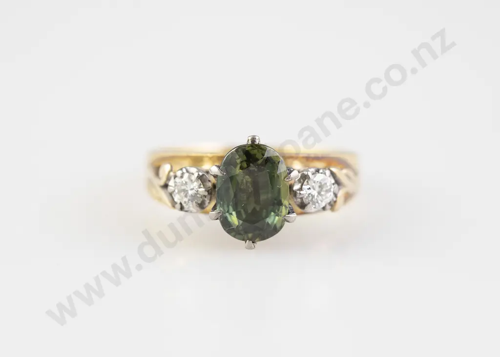 18ct Three Stone Green Sapphire & Diamond Bridge Ring Image 1++