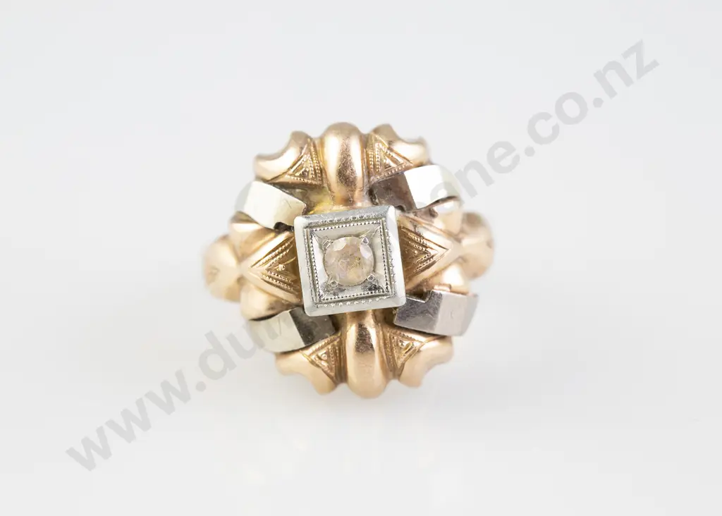 18ct Single Diamond Dress Ring Image 1++