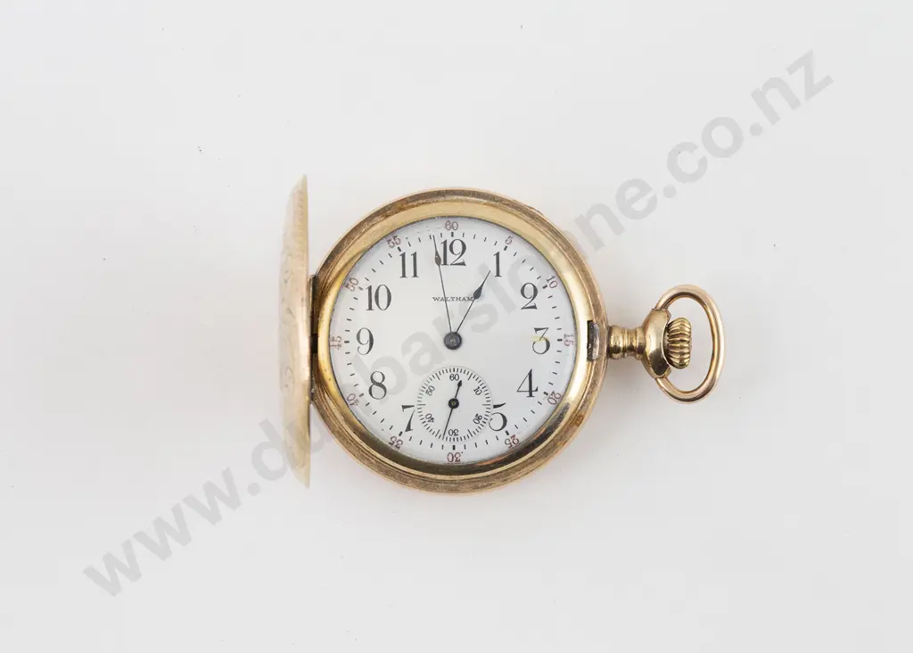 American Waltham Watch Co Gold Plate Hunter Cased Lever Wind Pocket Watch Image 1++