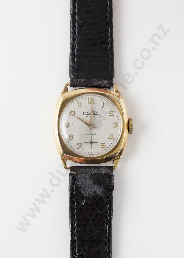 Mid C20th Majex 9ct Case Small Gents Dress Watch Image 1++