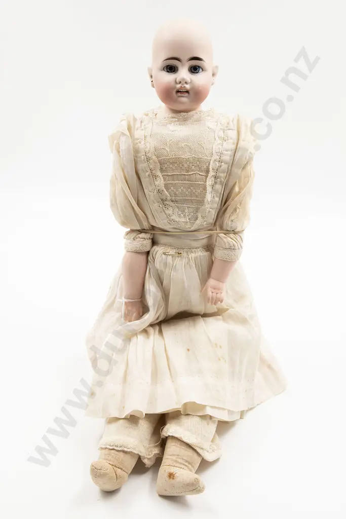Unmarked French Bisque Shoulder Plate Doll Image 1++