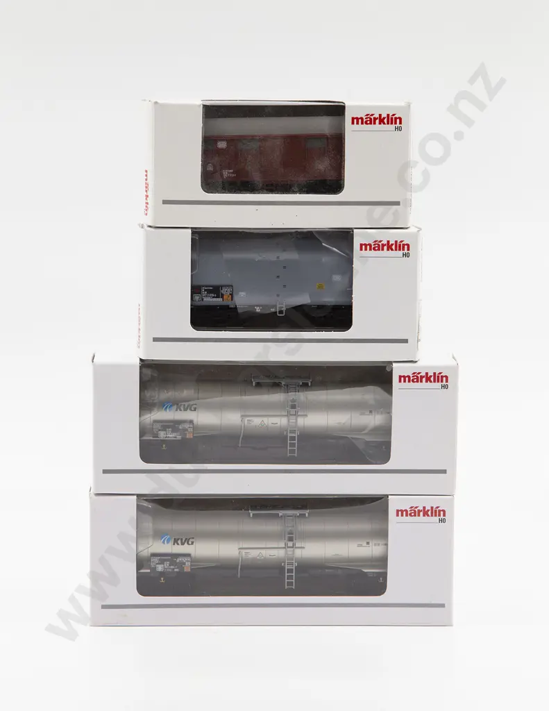 Marklin 47561 (x2) and 44500 and 47946 (4) Image 1++