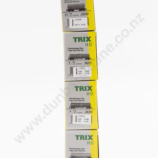 Trix 24215-24217 and 24046 (4)