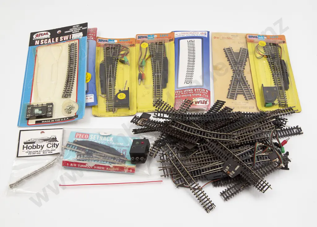 N Gauge Mixed Manufacture Railway Accessories Image 1++