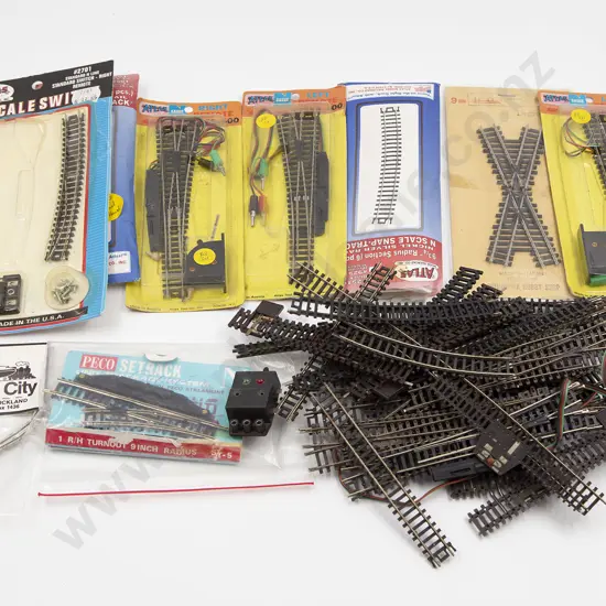 N Gauge Mixed Manufacture Railway Accessories